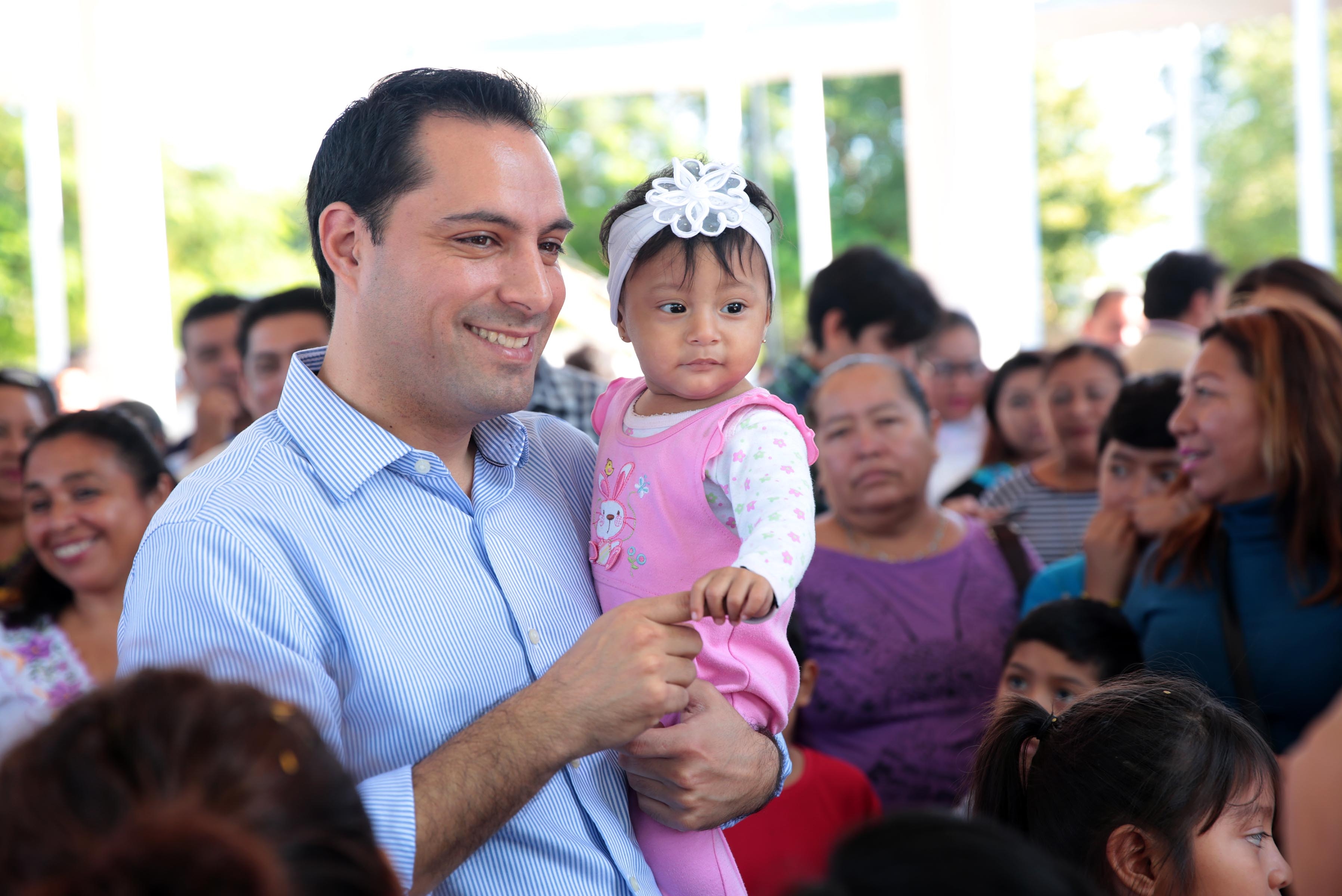 Rehabilitan parque en el Salvador Alvarado Sur